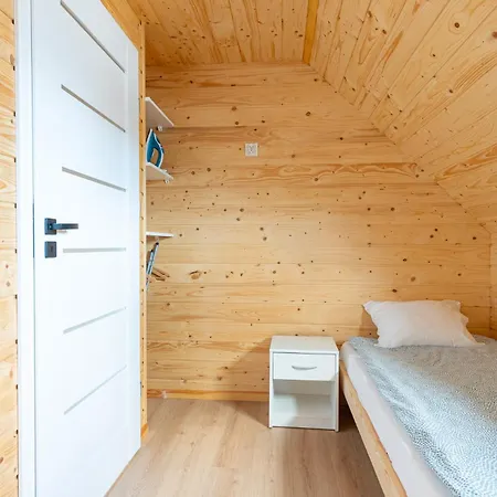 Semesterbostad Osada 3 *